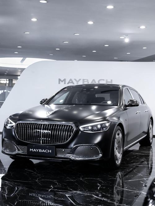 重庆46岚图汽车的售后服务让用户无忧出行，迈巴赫未来的豪华车趋势